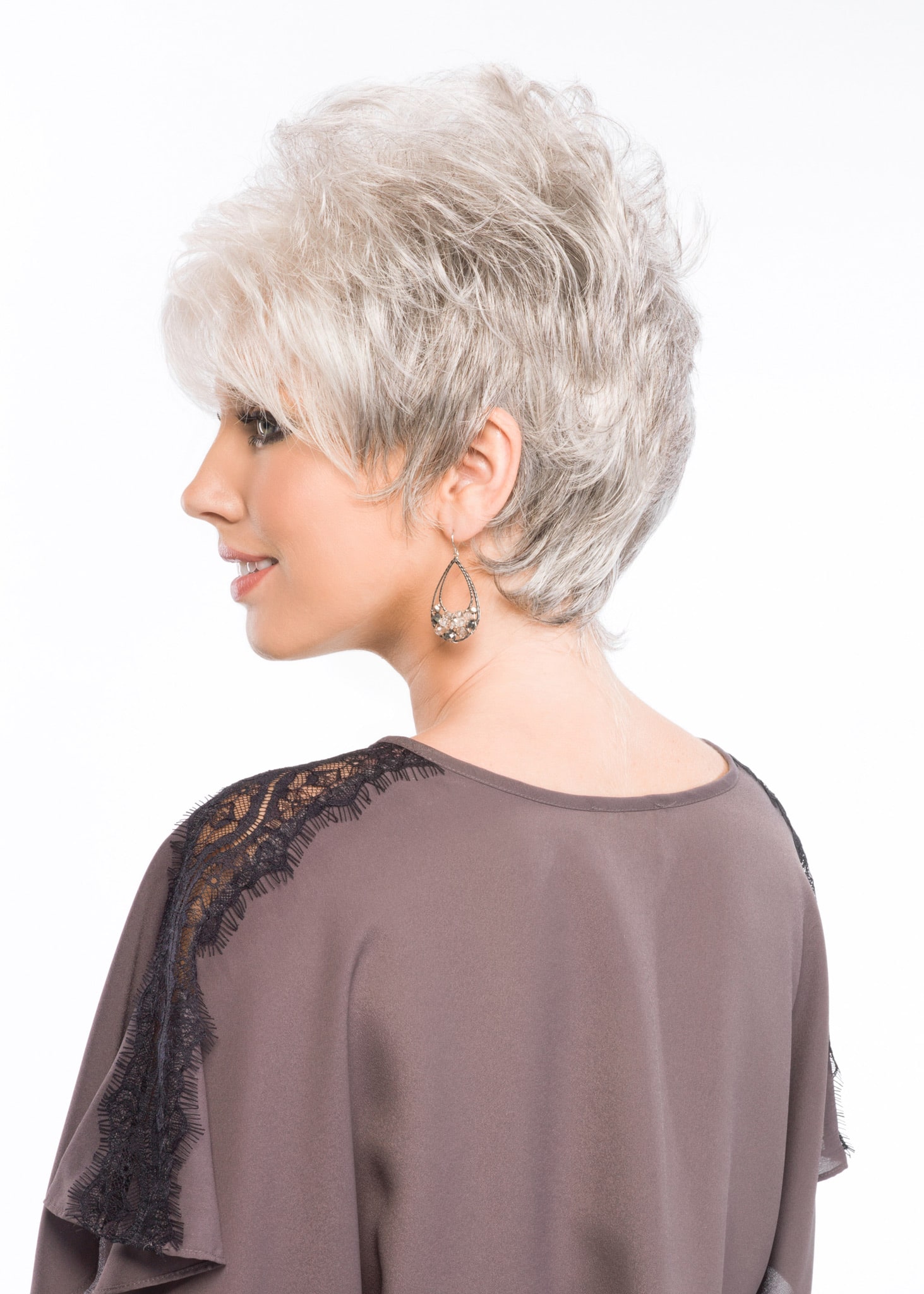 Petite Paula - Image 8